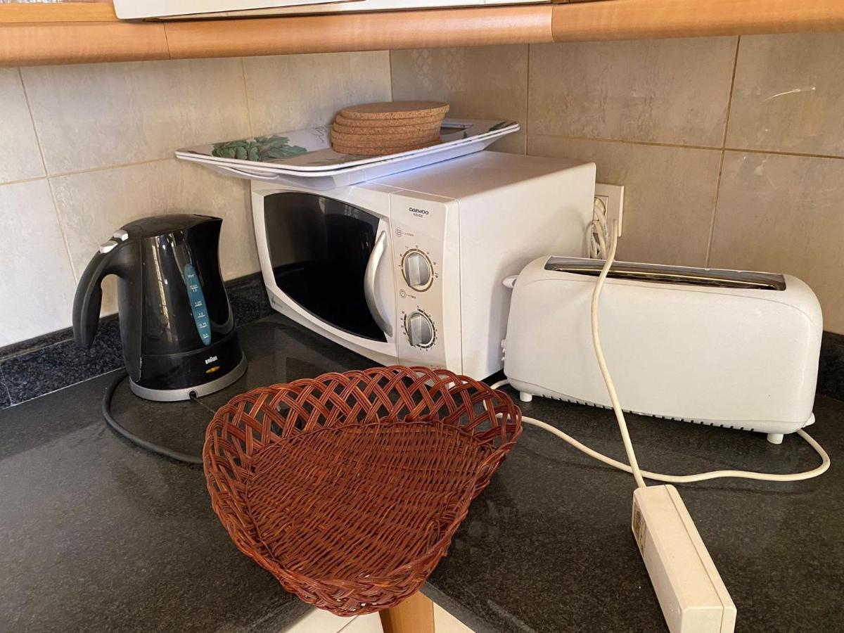 33 Pleasures Del Duque Apartment Costa Adeje  Kültér fotó